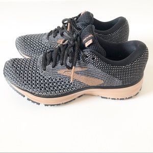 brooks revel 2 metallic
